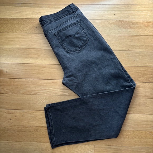 Macy’s Charter Club Straight Leg Dark Blue Jeans - Size 14 - Picture 1 of 11